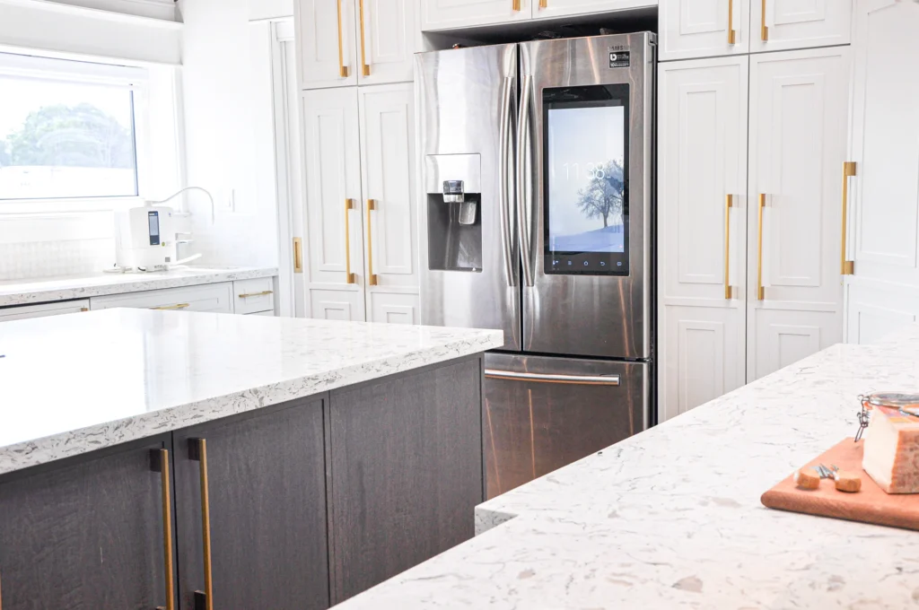 gold hardware and white kitchen cabinets, kitchen renovation burlington