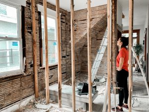 The Hidden Mistakes Homeowners Make Before Hiring a Full Home Remodeling Contractor
